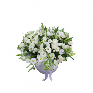 Роскошная белая композиция в вазе